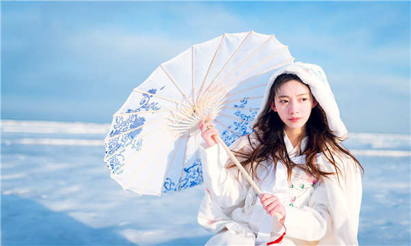 察哈尔右翼中试管代怀生子多少钱一个？助孕之路的费用分析与方案选择